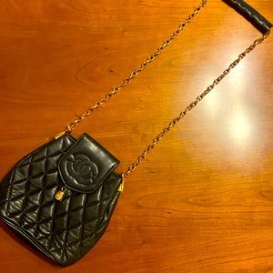 Retro Chanel-like purse